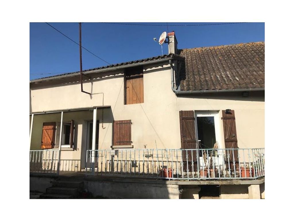 Achat maison à vendre 1 chambre 64 m² - Scorbé-Clairvaux