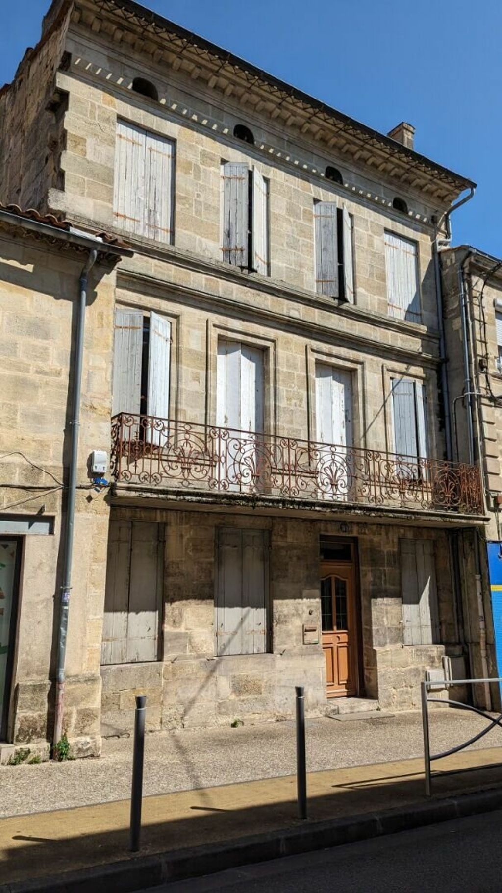 Achat maison à vendre 5 chambres 260 m² - Saint-André-de-Cubzac
