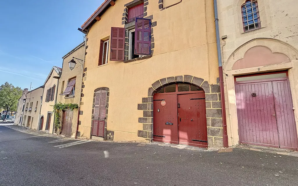 Achat maison à vendre 4 chambres 135 m² - Clermont-Ferrand