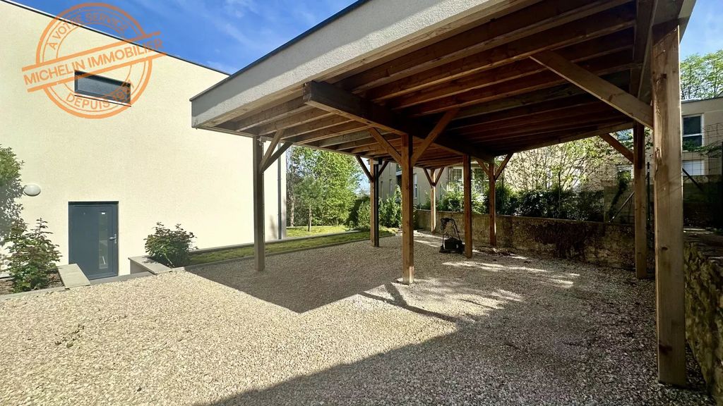 Achat maison à vendre 4 chambres 136 m² - Champagne-au-Mont-d'Or