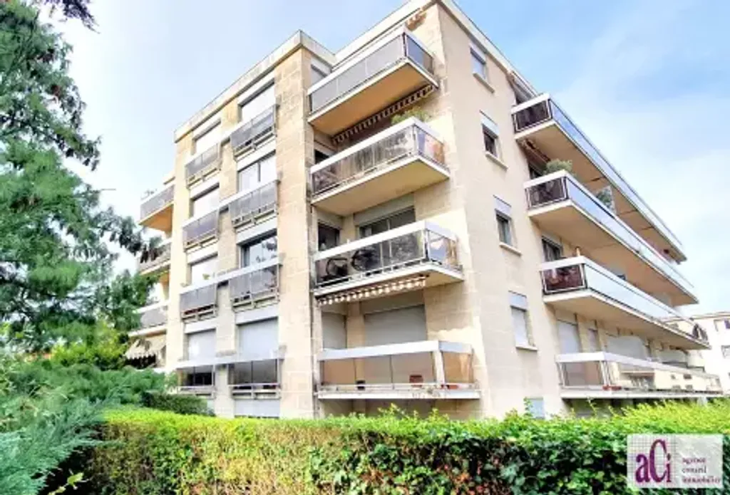 Achat appartement à vendre 3 pièces 67 m² - L'Haÿ-les-Roses