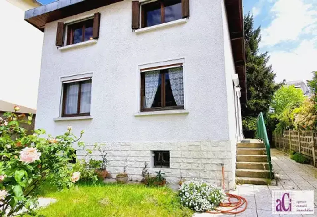 Achat maison à vendre 4 chambres 112 m² - L'Haÿ-les-Roses