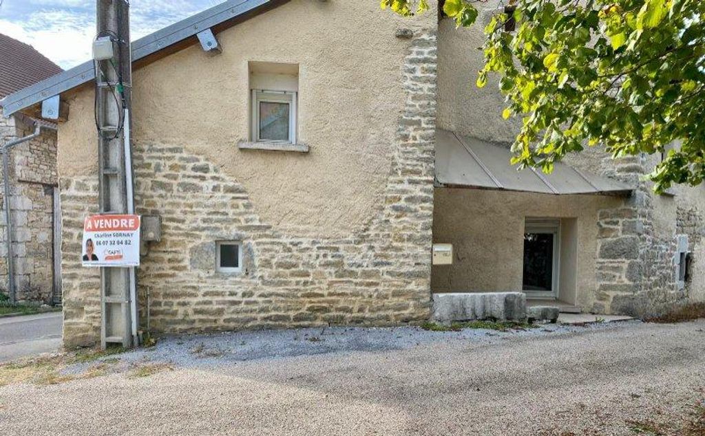 Achat maison à vendre 3 chambres 96 m² - Chay