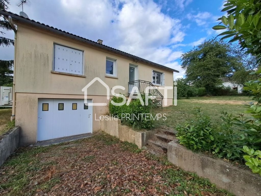 Achat maison à vendre 3 chambres 97 m² - Beaulieu-sous-Parthenay