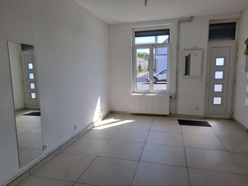 Achat maison à vendre 2 chambres 57 m² - Saint-Quentin