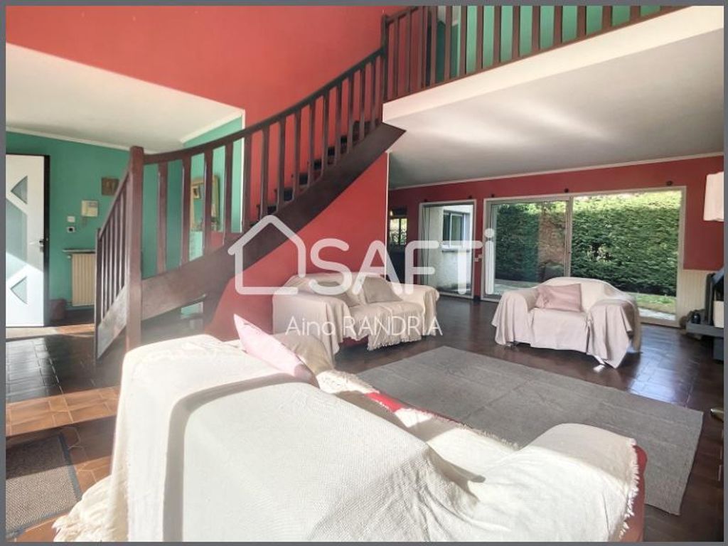 Achat maison à vendre 3 chambres 113 m² - Roissy-en-Brie