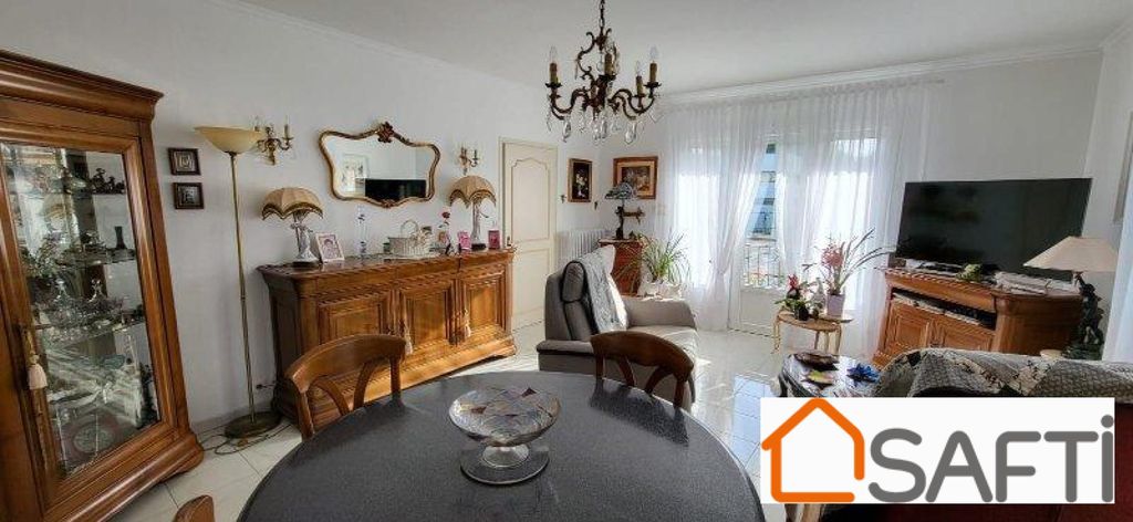 Achat maison à vendre 4 chambres 108 m² - La Roche-sur-Yon