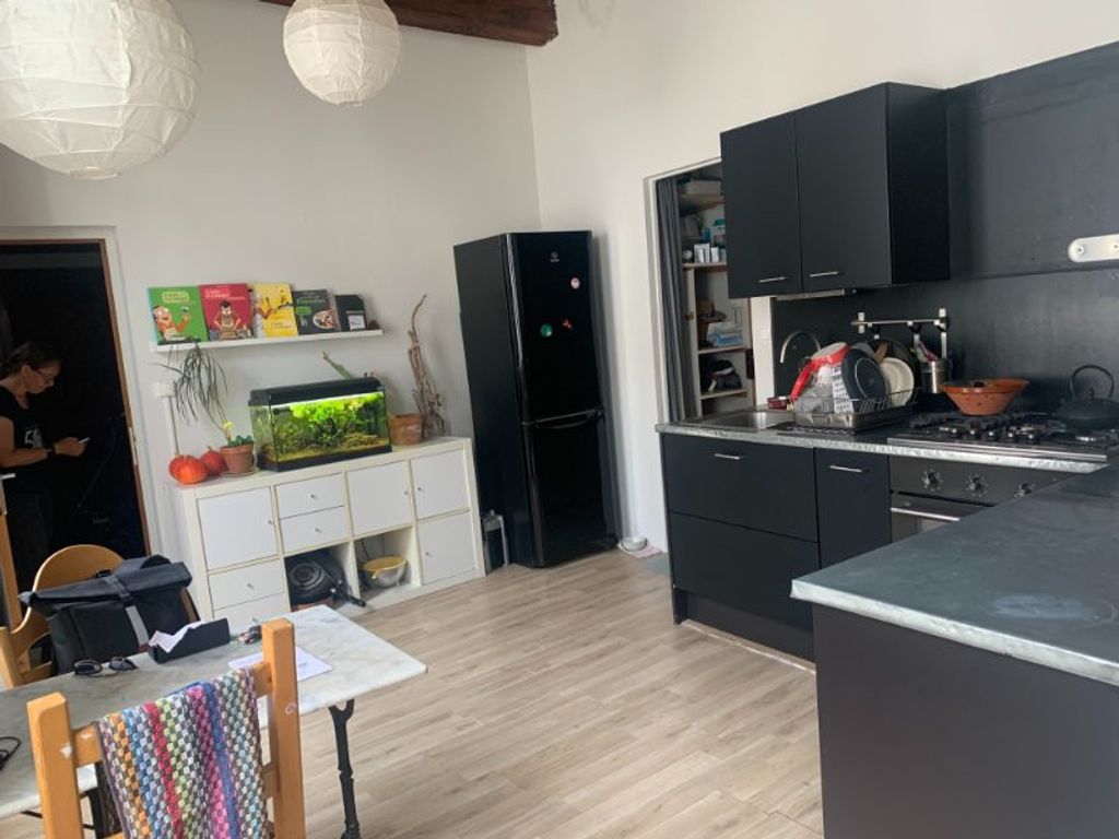 Achat appartement à vendre 5 pièces 113 m² - Carpentras