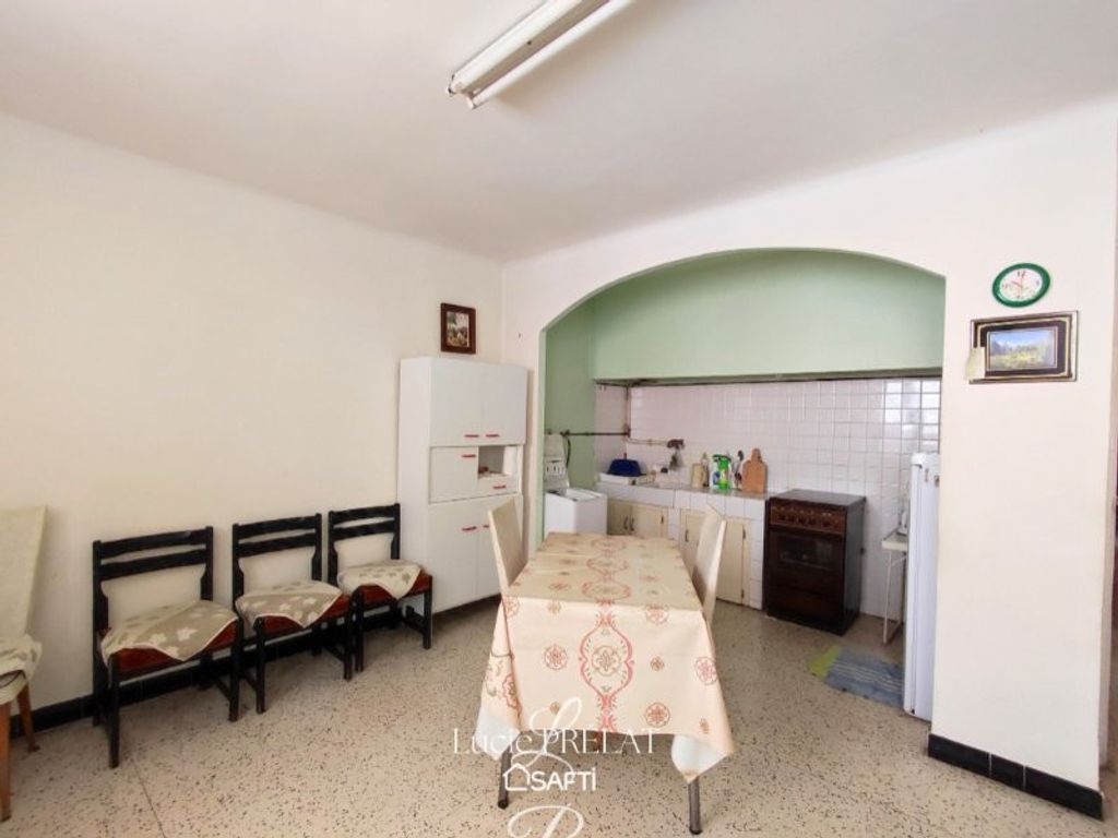 Achat appartement à vendre 3 pièces 60 m² - Prats-de-Mollo-la-Preste