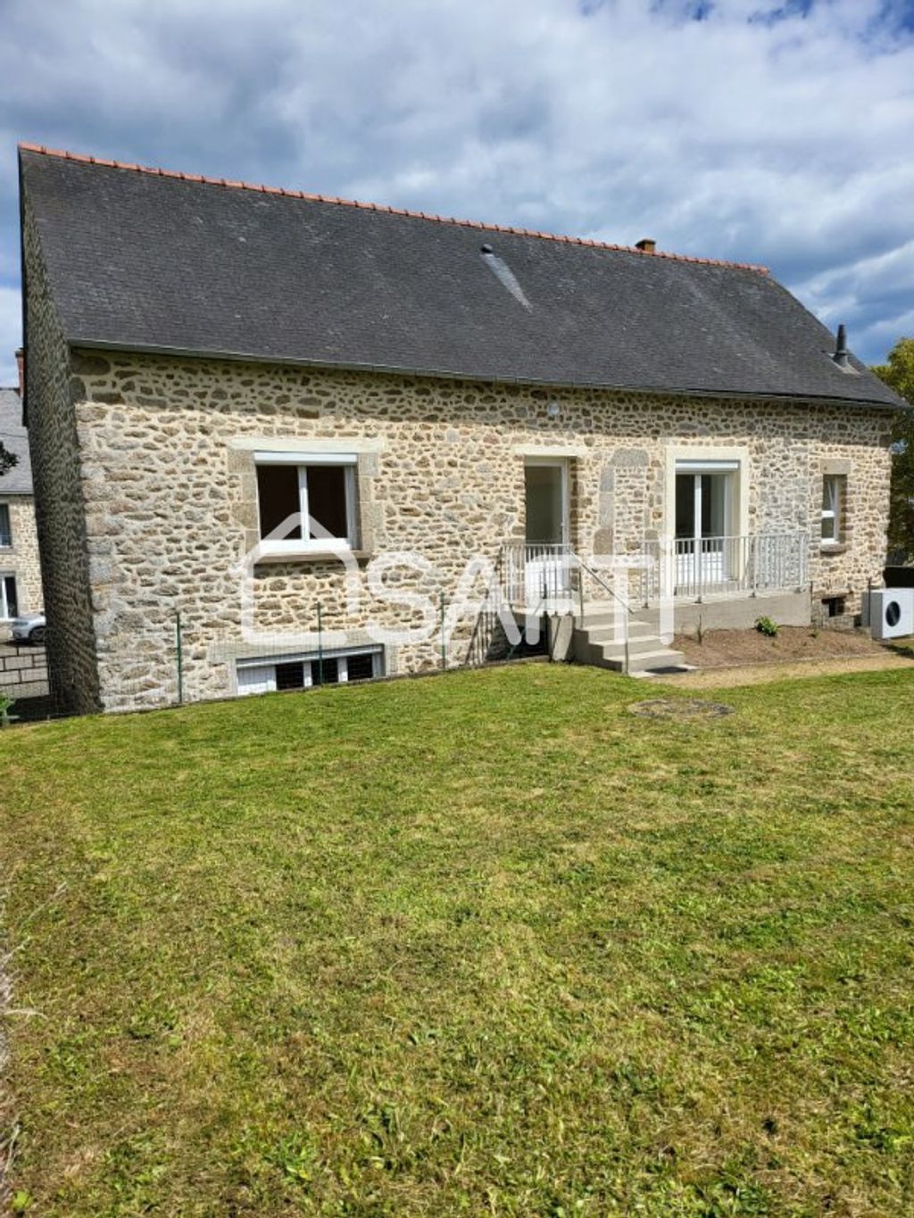 Achat maison à vendre 3 chambres 105 m² - Mayenne