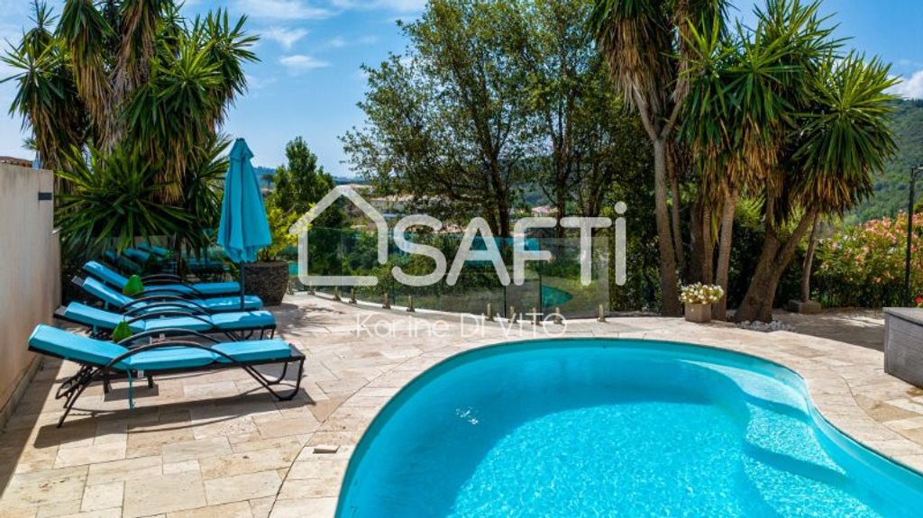 Achat maison à vendre 4 chambres 134 m² - Sainte-Maxime