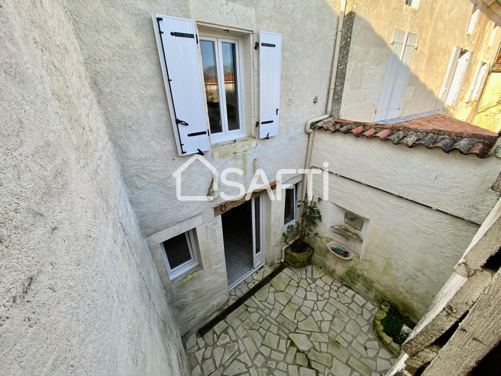 Achat maison à vendre 4 chambres 120 m² - Rouillac