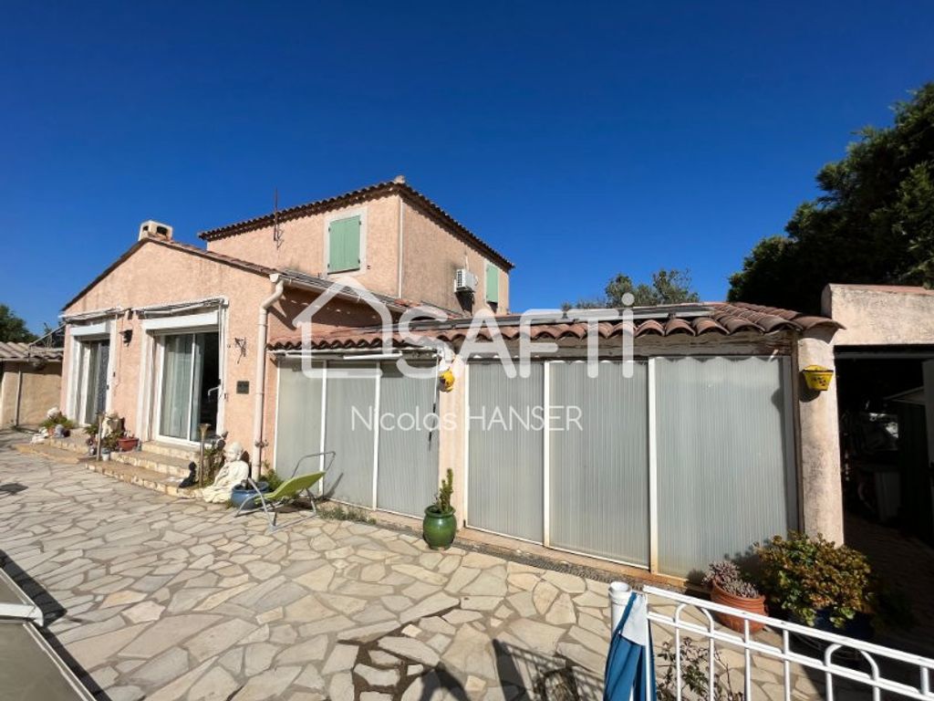 Achat maison à vendre 3 chambres 133 m² - Arles