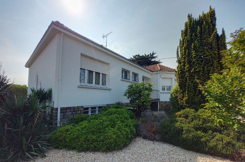 Achat maison à vendre 5 chambres 183 m² - Machecoul-Saint-Même
