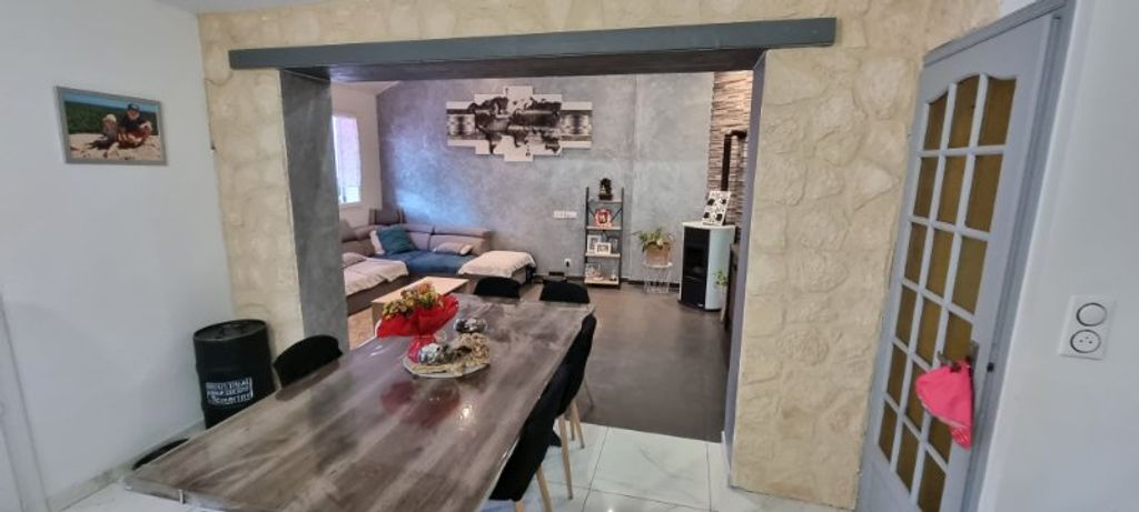 Achat maison à vendre 4 chambres 130 m² - Creuzier-le-Vieux