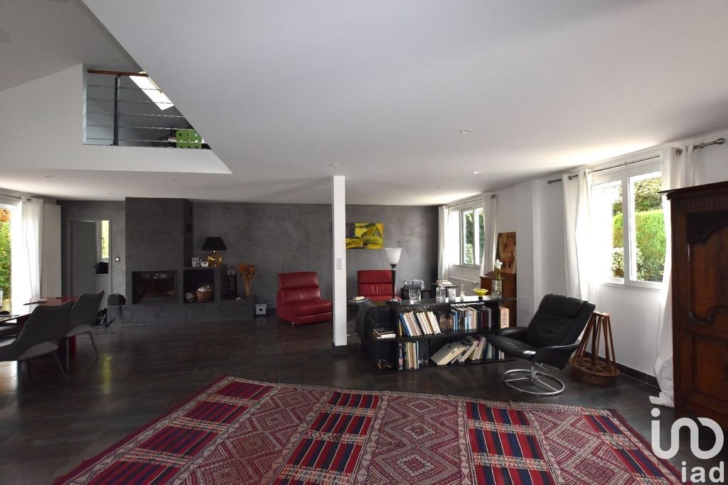 Achat maison à vendre 6 chambres 182 m² - Saint-Witz
