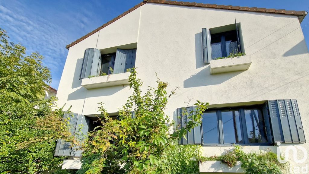 Achat maison à vendre 5 chambres 142 m² - Eaubonne