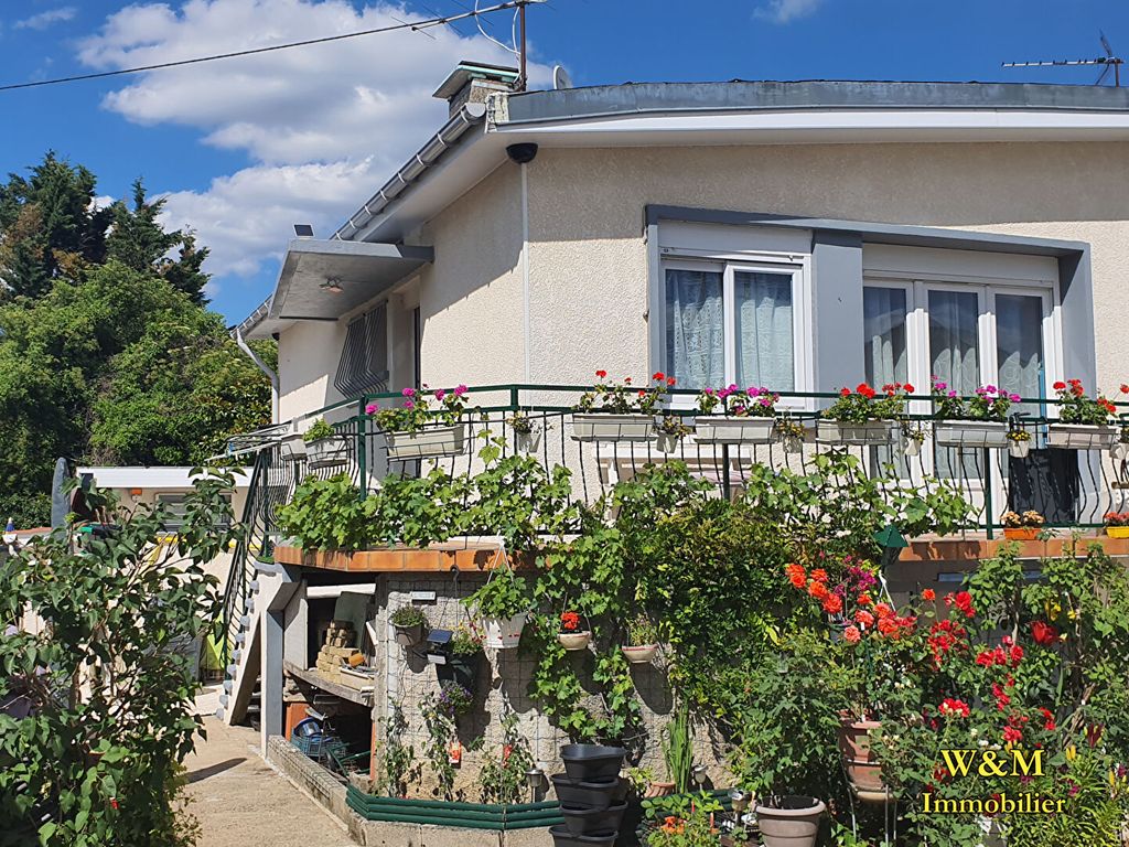 Achat maison à vendre 2 chambres 82 m² - Ris-Orangis