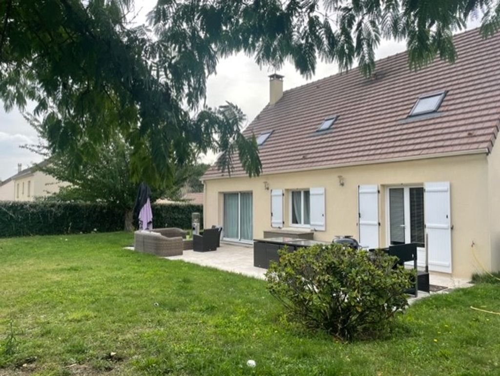 Achat maison à vendre 4 chambres 147 m² - Saint-Arnoult-en-Yvelines