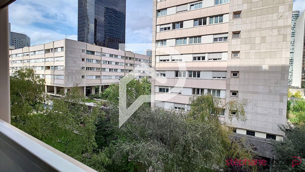 Achat appartement à vendre 3 pièces 65 m² - Puteaux