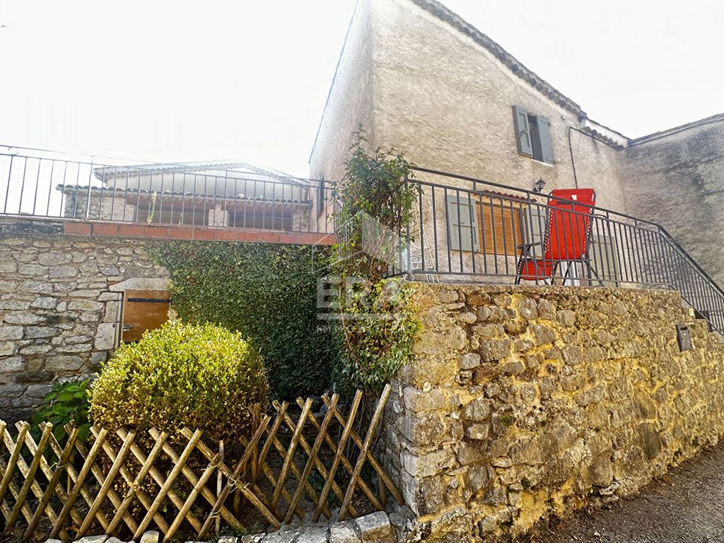 Achat maison à vendre 2 chambres 72 m² - Saint-Vincent-sur-Jabron