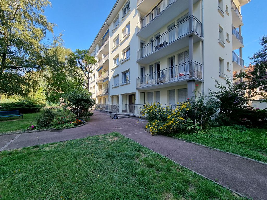Achat appartement à vendre 3 pièces 86 m² - Bourg-en-Bresse