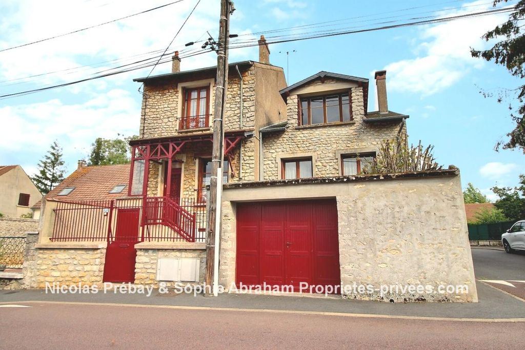 Achat maison à vendre 4 chambres 159 m² - Étampes