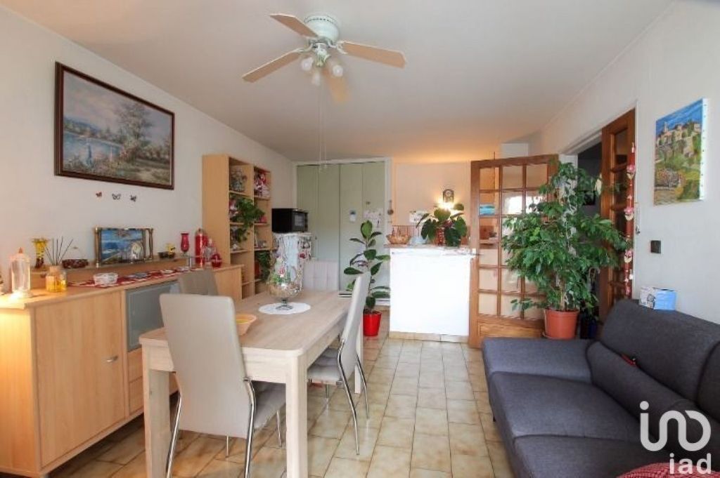 Achat appartement à vendre 2 pièces 45 m² - Nîmes