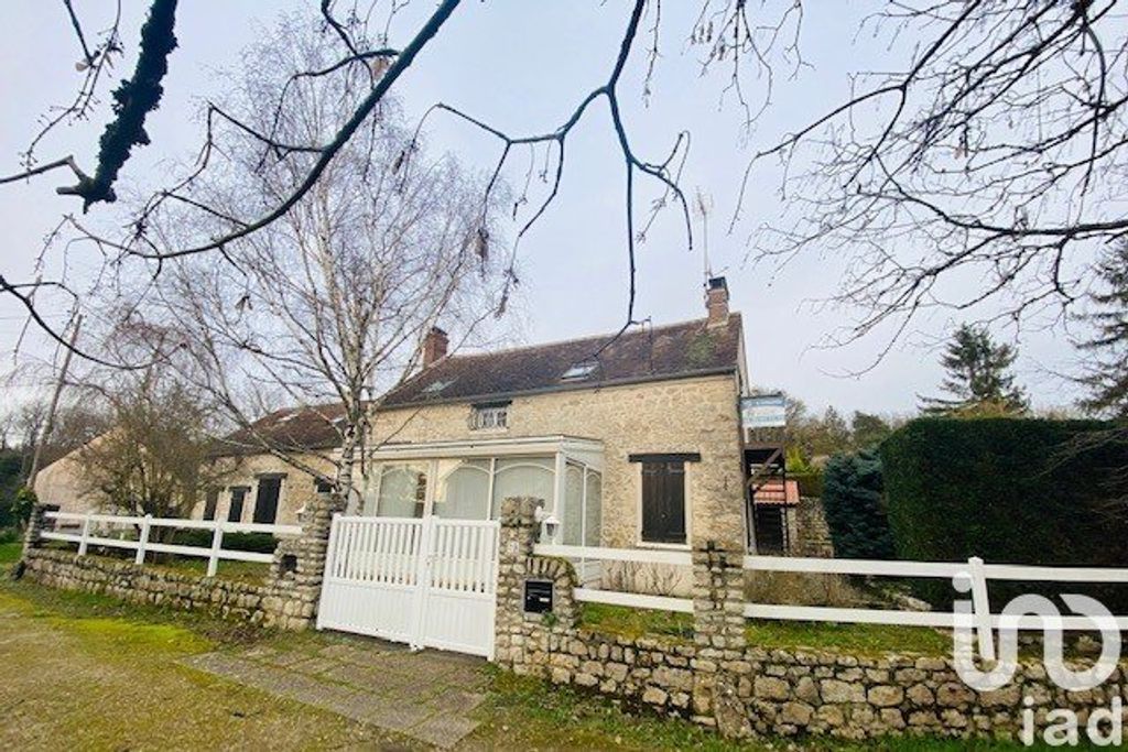 Achat maison à vendre 4 chambres 170 m² - Poligny