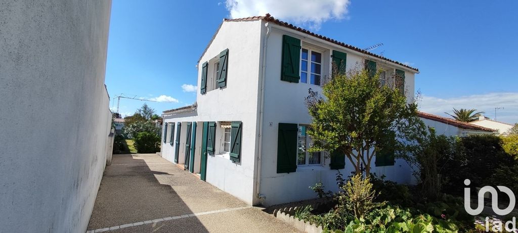 Achat maison à vendre 4 chambres 125 m² - Sainte-Marie-de-Ré