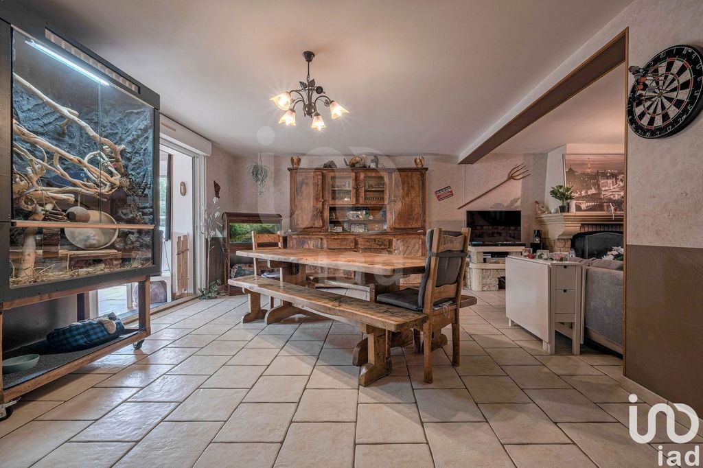 Achat maison à vendre 5 chambres 145 m² - Saint-Mard