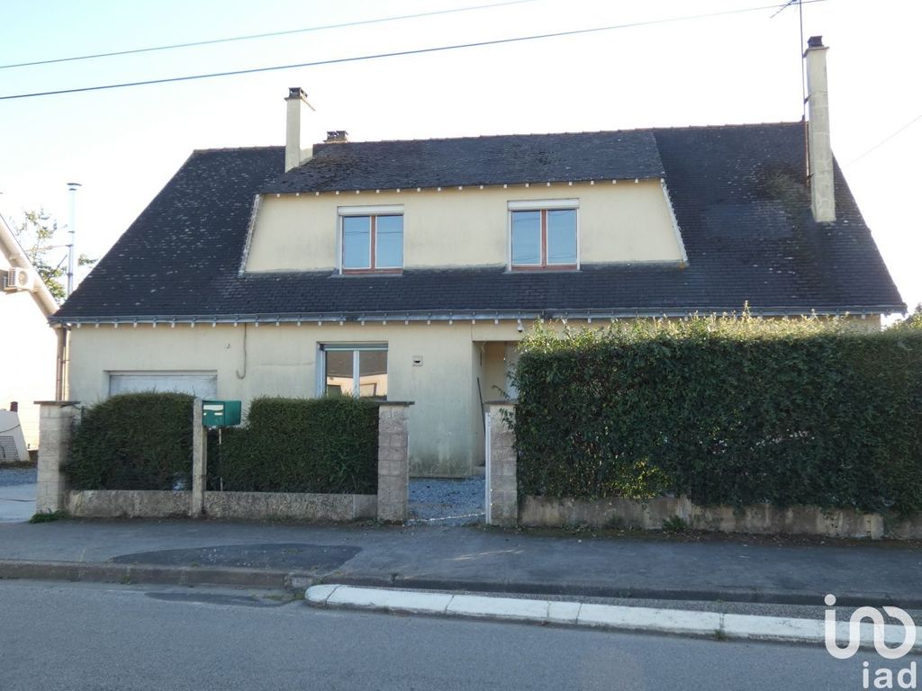 Achat maison à vendre 5 chambres 144 m² - Saint-Aubin-des-Châteaux