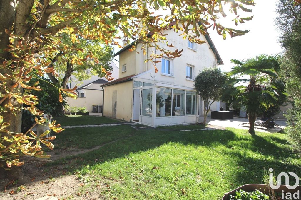 Achat maison à vendre 4 chambres 140 m² - Sartrouville