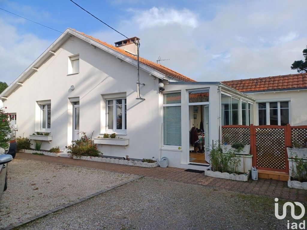 Achat maison à vendre 2 chambres 82 m² - Préfailles