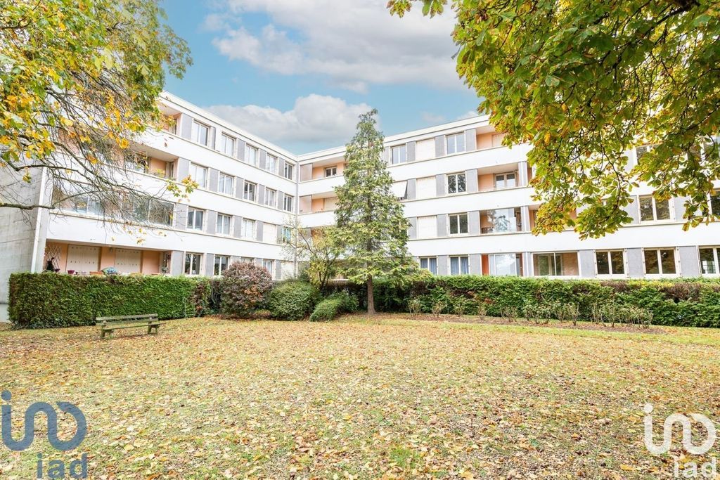 Achat appartement à vendre 4 pièces 76 m² - Brétigny-sur-Orge