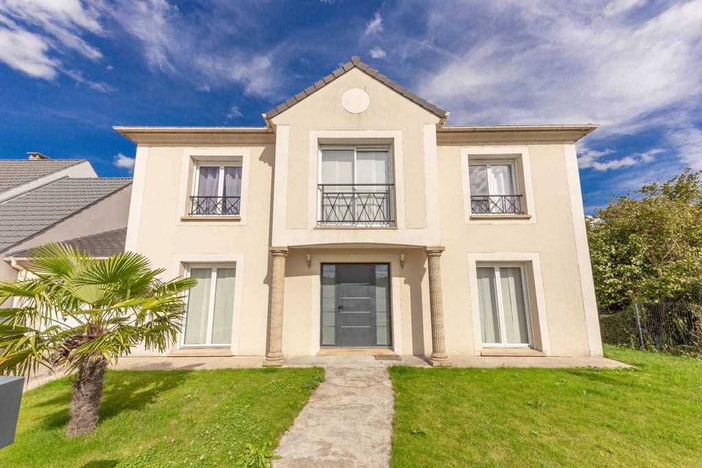 Achat maison à vendre 5 chambres 169 m² - Presles-en-Brie