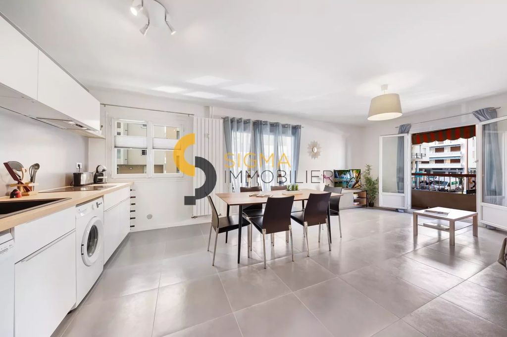 Achat appartement à vendre 3 pièces 67 m² - Saint-Laurent-du-Var