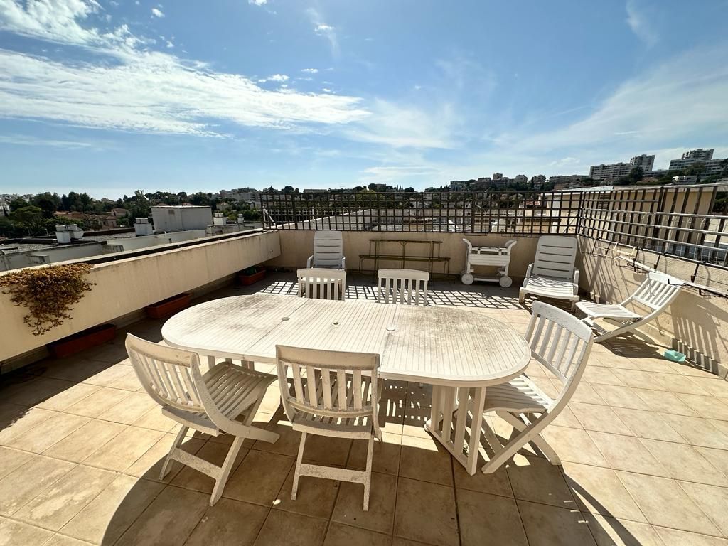 Achat appartement à vendre 3 pièces 74 m² - Antibes