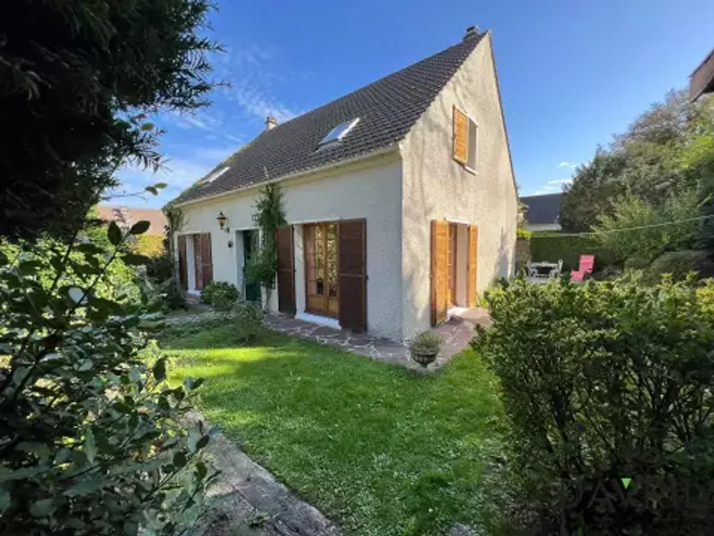 Achat maison à vendre 4 chambres 155 m² - Jouy-le-Moutier