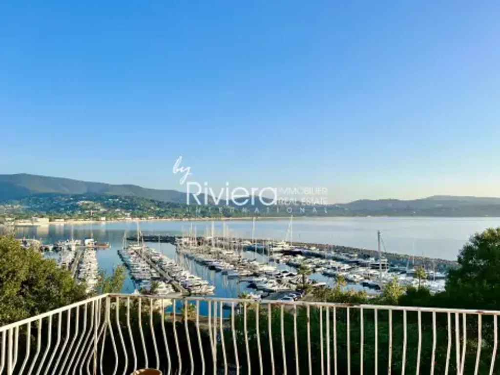 Achat maison à vendre 4 chambres 170 m² - Cavalaire-sur-Mer