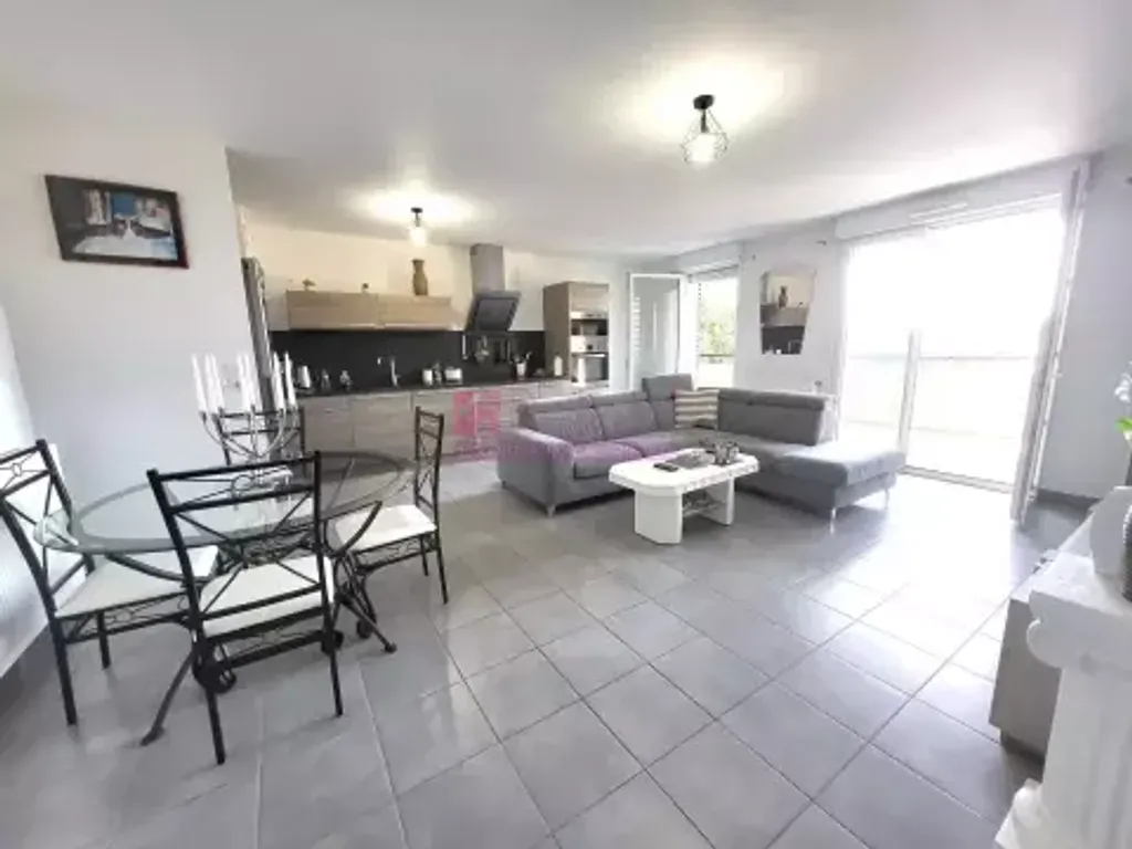 Achat appartement à vendre 4 pièces 82 m² - Roques