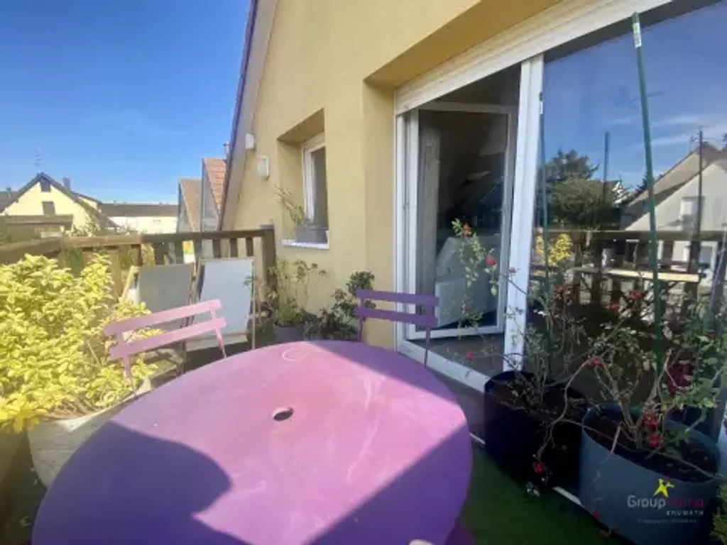 Achat appartement à vendre 4 pièces 81 m² - Pfulgriesheim