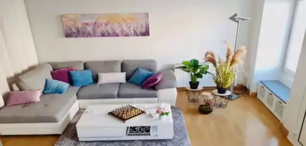 Achat maison à vendre 4 chambres 140 m² - Villars-les-Dombes