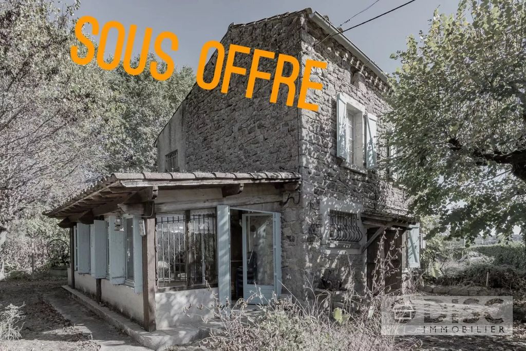 Achat maison à vendre 2 chambres 90 m² - Varen