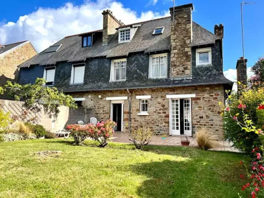 Achat maison à vendre 4 chambres 120 m² - Saint-Brieuc