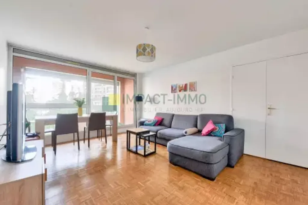 Achat appartement à vendre 2 pièces 57 m² - Puteaux