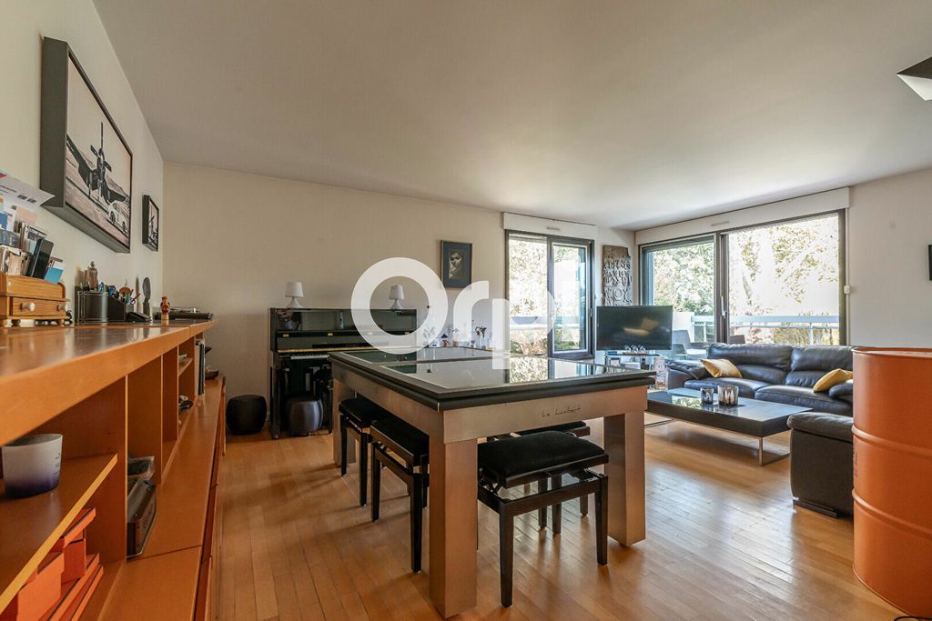 Achat appartement à vendre 4 pièces 102 m² - Saint-Maurice