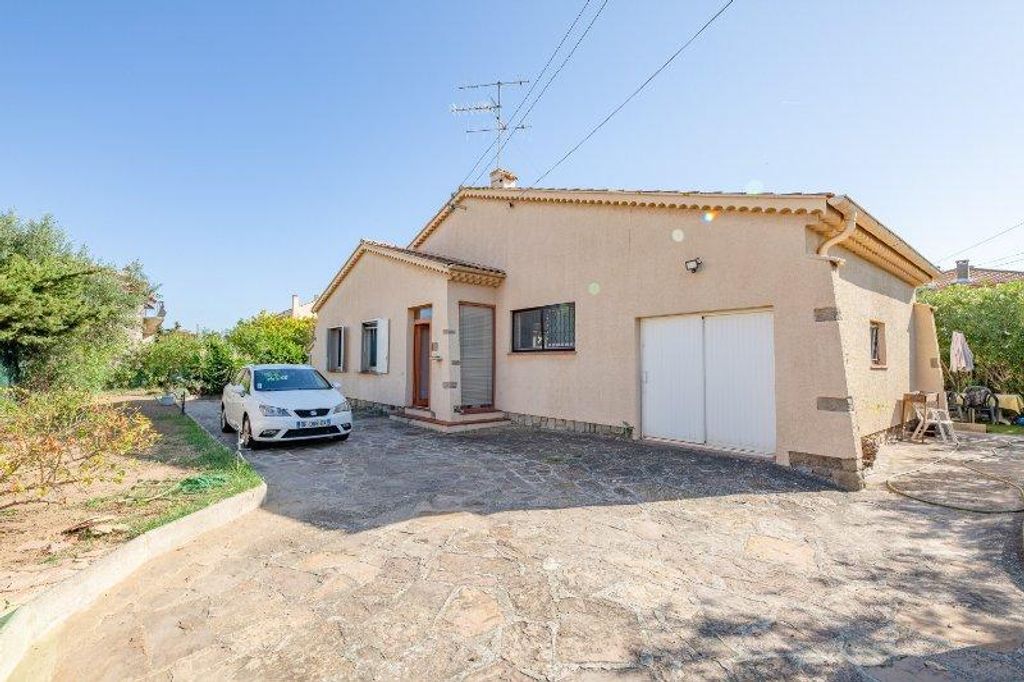 Achat maison à vendre 3 chambres 98 m² - Fréjus