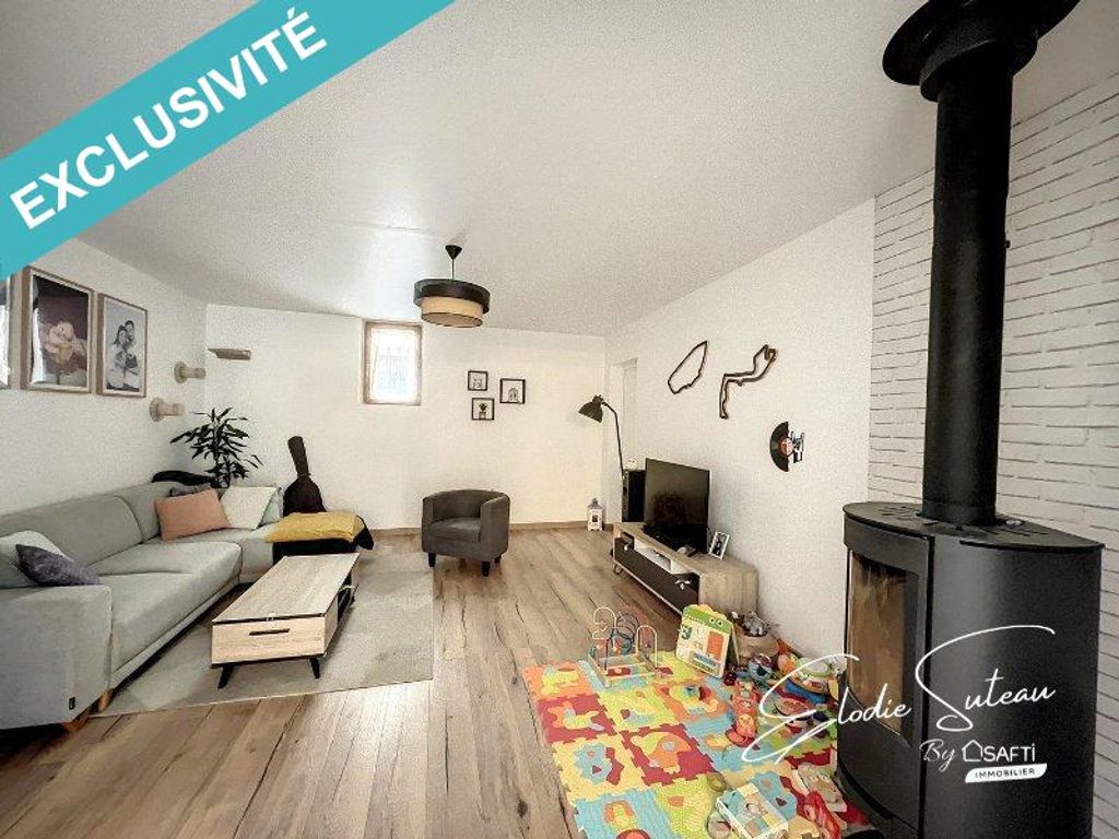 Achat maison à vendre 2 chambres 126 m² - Nyoiseau