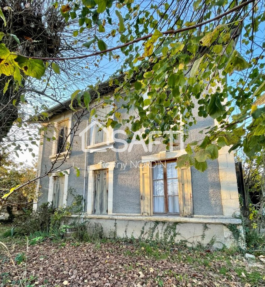 Achat maison à vendre 5 chambres 290 m² - Saint-Genès-de-Castillon